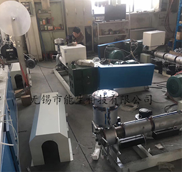 塑膠機(jī)械電磁加熱線圈纏繞特點(diǎn)